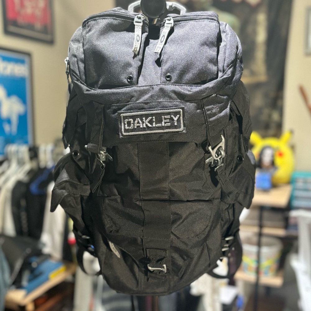 Oakley Mechanism Tactical Backpack